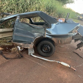 Casal de idosos morre após bater de frente com carreta na Assis Chateaubriand