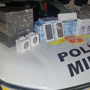 Policiamento rodoviário apreende carregamento de celular produto de descaminho
