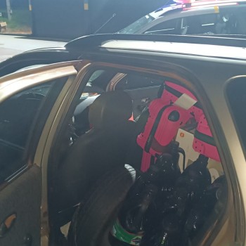 Homem de 65 anos é detido por patrulha rodoviária com produtos de contrabando